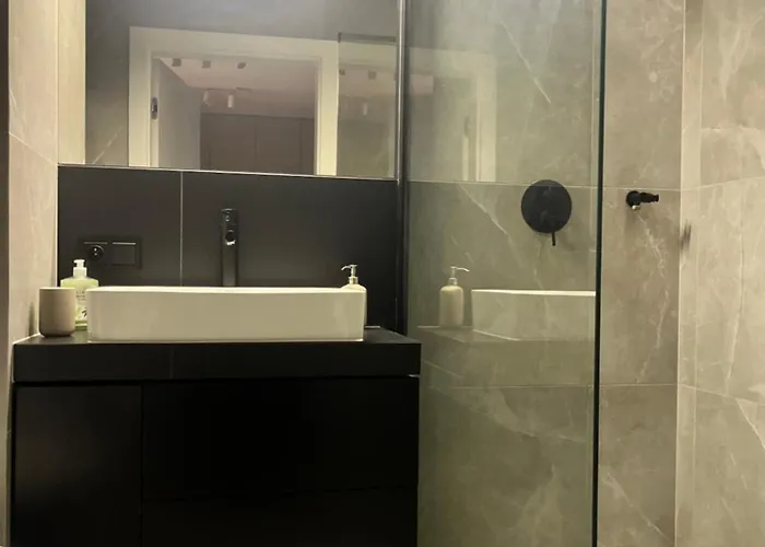 Riverside Base Zablocie *